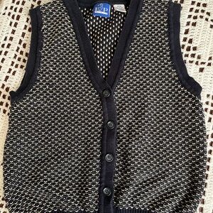 EP Pro Navy & Cream Knit Button-Up Vest